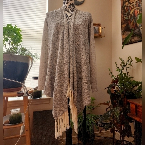 Rxb Frenged Sweater Cardigan Ecu Size Large - Picture 1 of 7